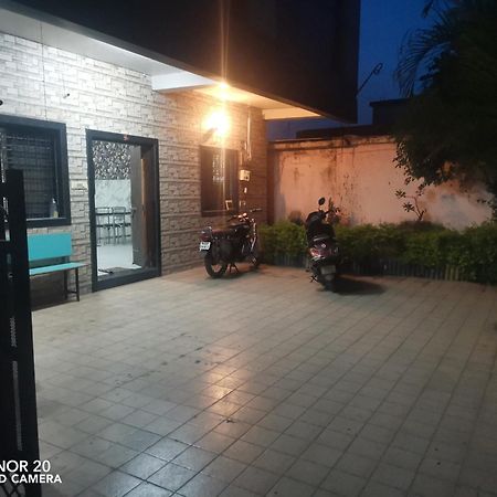 Amarjyoti Family Restaurant And Hotel Ramtek Buitenkant foto